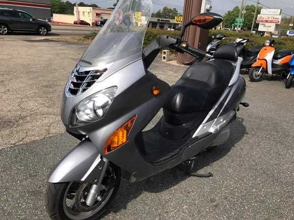 Piese Dezmembrez Scuter Hyosung Ms3 250