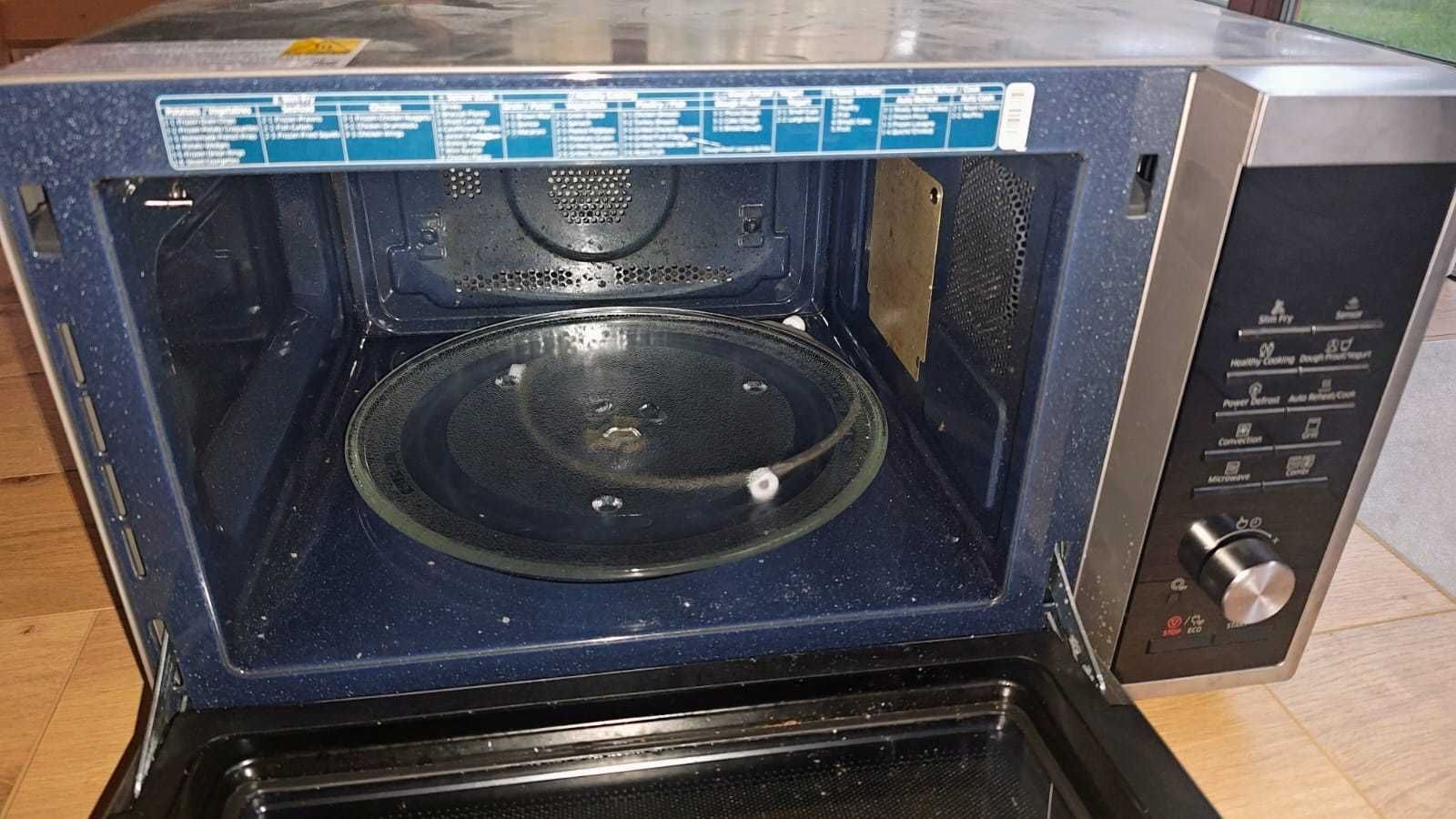 Cuptor cu Microunde Samsung MC32J7055CT, 32L, Convecție + Grill DEFECT