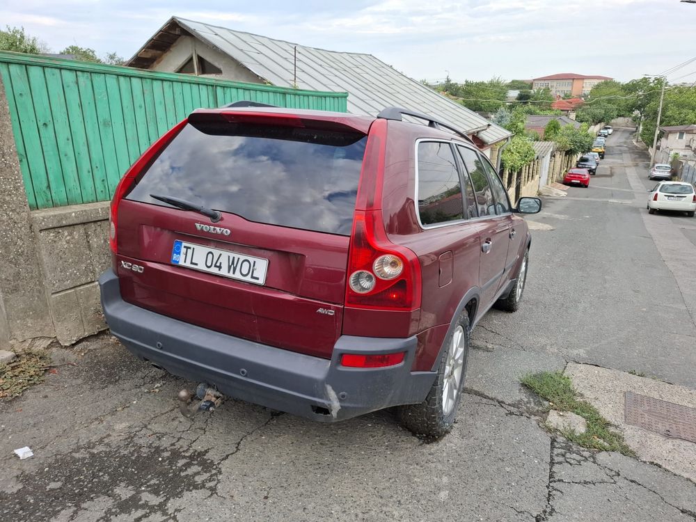 Masina Volvo jeep XC90