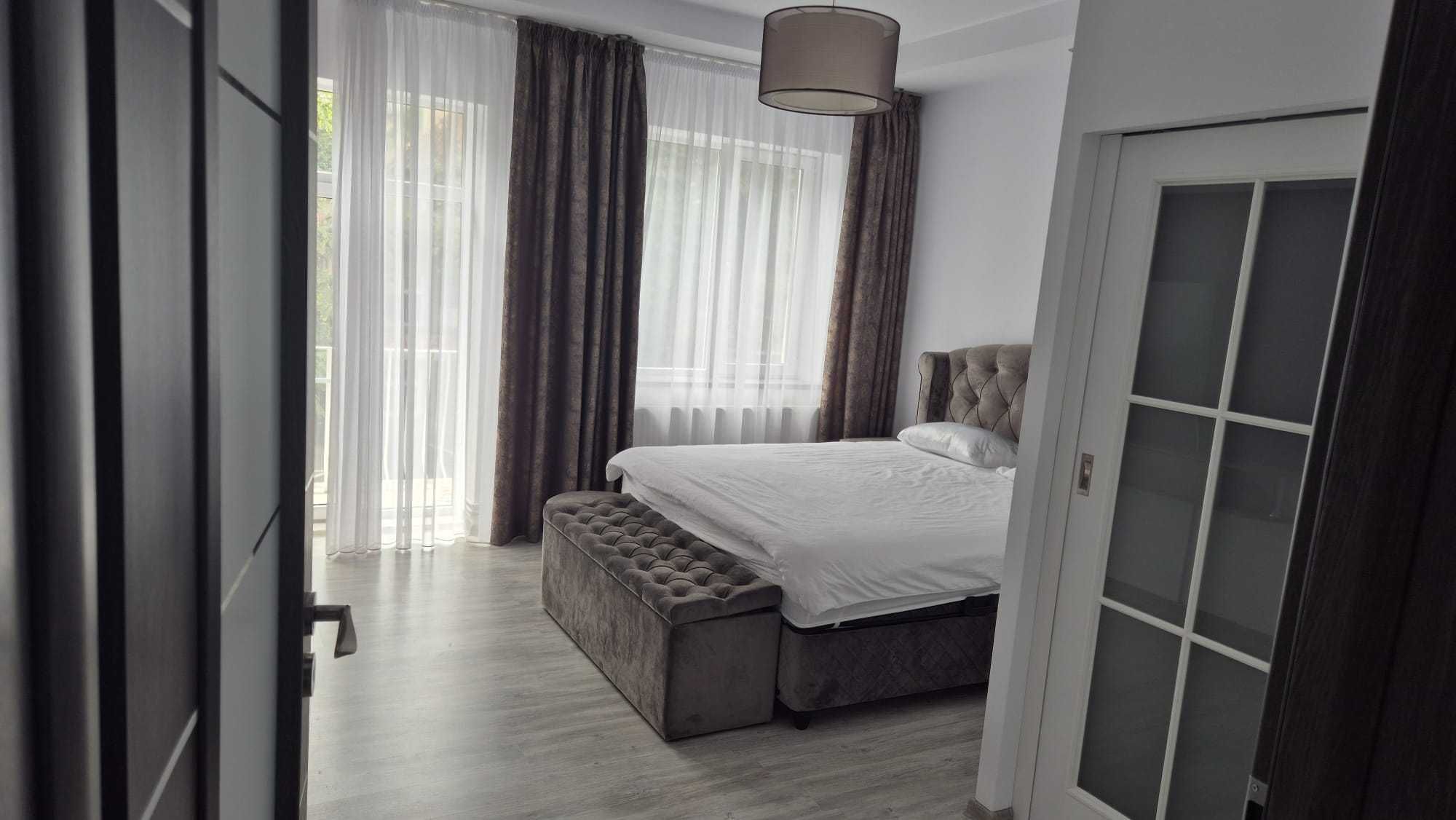 Apartament 3 camere in Centrul Istoric al Brasovului