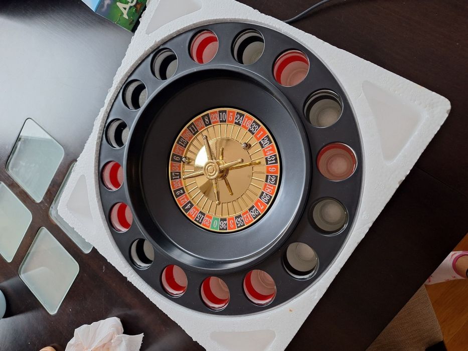 Алкохолна рулетка с шотове, игра