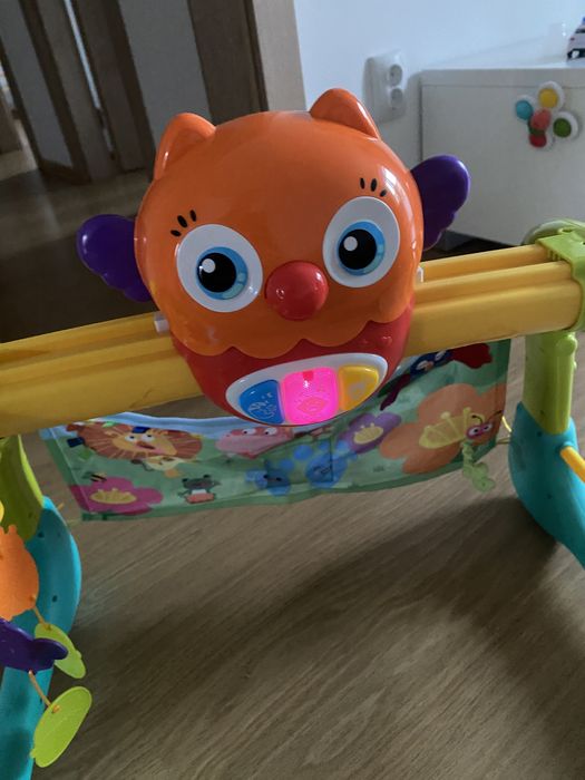 Bufnita de joaca pentru bebelusi + perinita de stat pe burtica