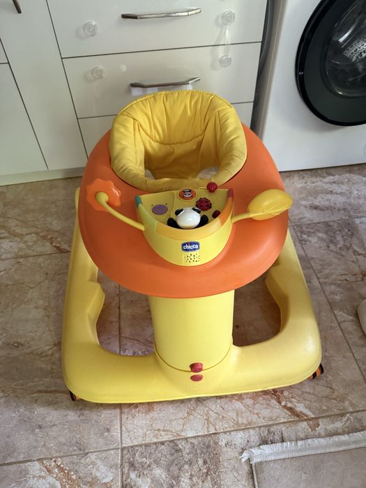 Проходилка за бебе 3 в 1 Chipolino