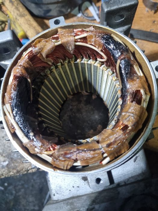 Atelierul de Bobinaǰ Motoare Electrice