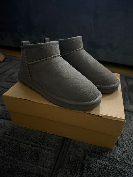 UGG classic damă