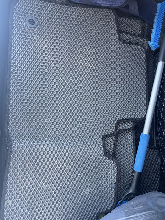 Полики революшн новые