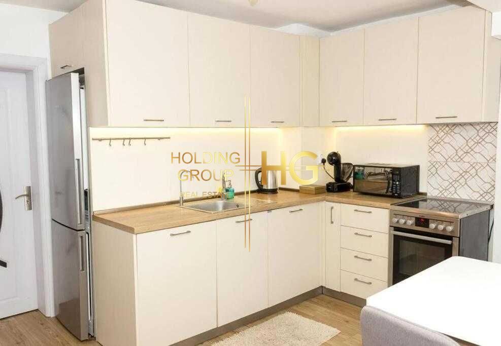 Продава се Тристаен апартамент в Варна, Колхозен пазар - 120 кв.м за 1458 €/кв.м - Снимка #2