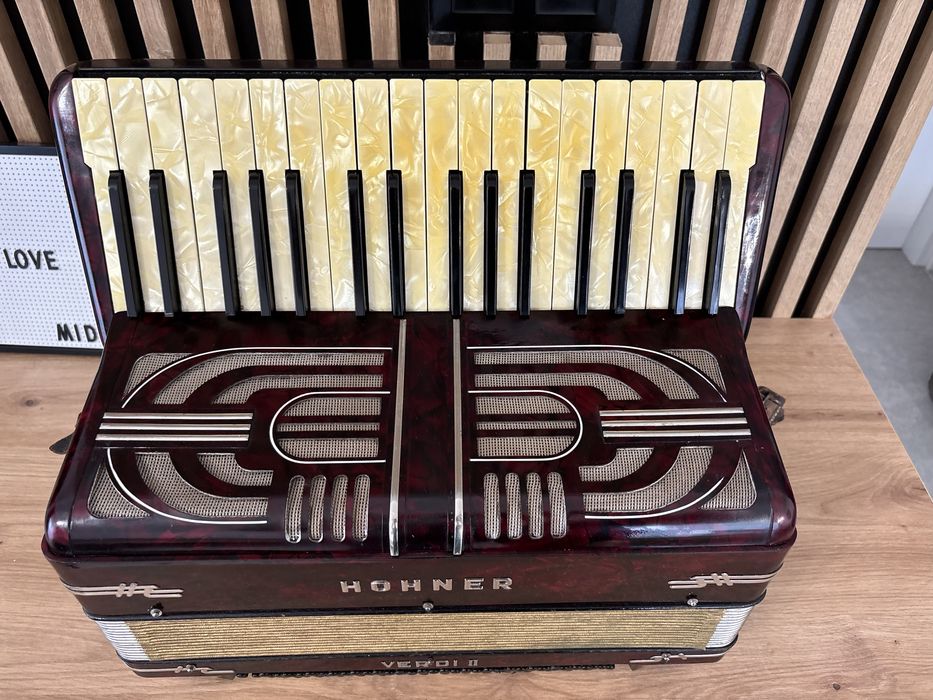 Acordeon Hohner verdi 2 cu 80 de basi acordioane acordion acordeoane