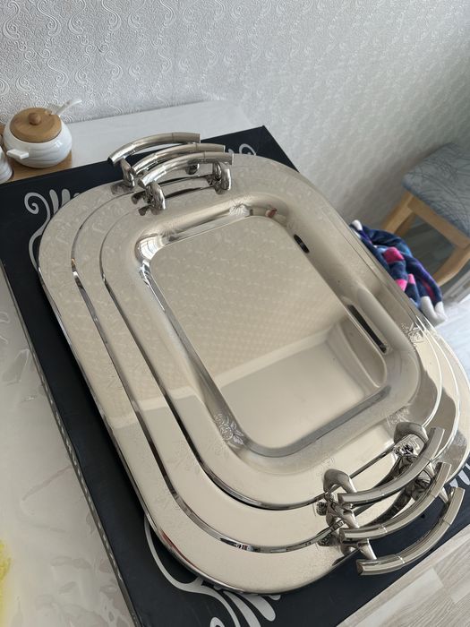 Набор подносов от фирмы Викалина