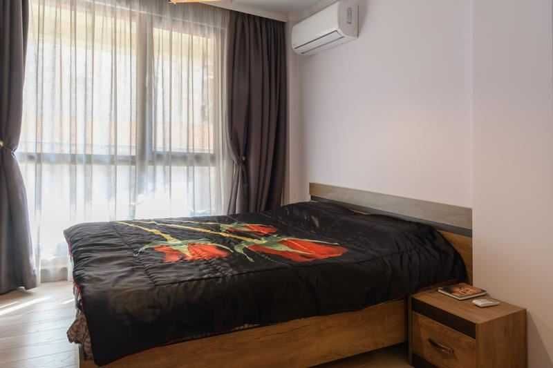 Дава се под наем Тристаен апартамент в София, Кръстова вада - 110 кв.м за 561 € - Снимка #6