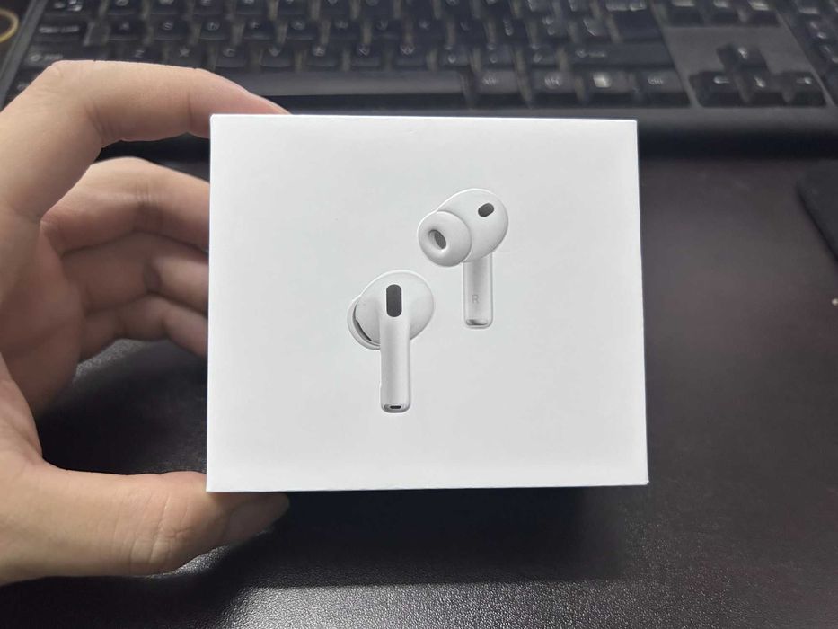 AirPods Pro 3 чисто нови!