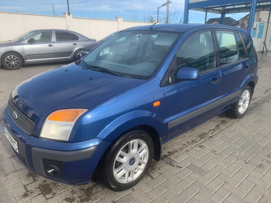 Ford Fusion 1.4 benzina - Unic proprietar