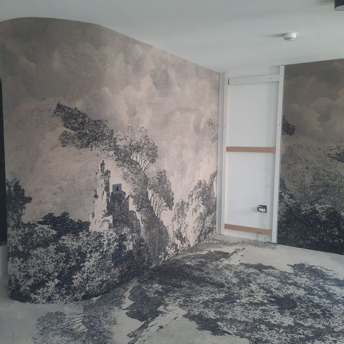 Montaj profesional de mocheta ,cât și curățat profesional