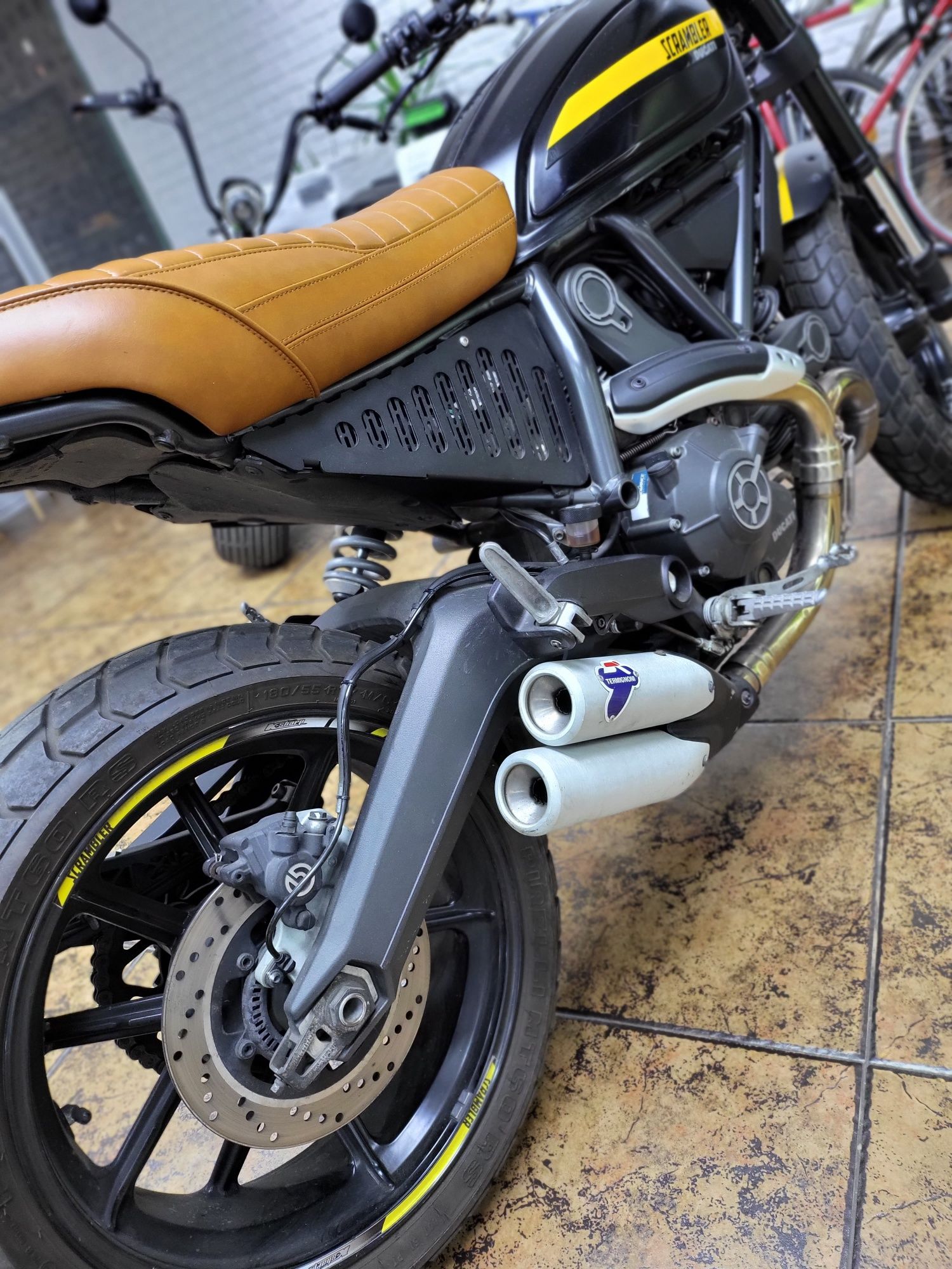 Ducati Scrambler Full Throttle CUSTOM