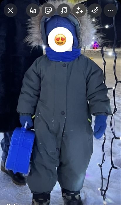 Зимний комбинезон на 86 р в отличном состоянии