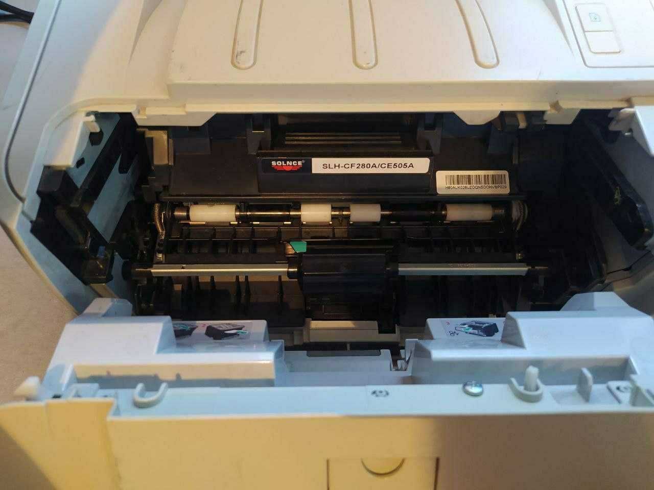 Принтер НР Р2035 (НОВЫЙ картридж, шнуры в комплекте)