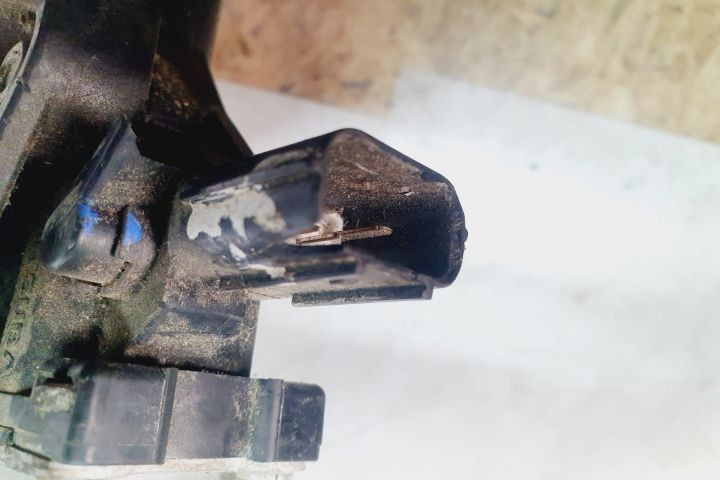 Macara geam dreapta fata-defecta la mufa Honda CR-V 3  [din 2006 pana  2009] seria