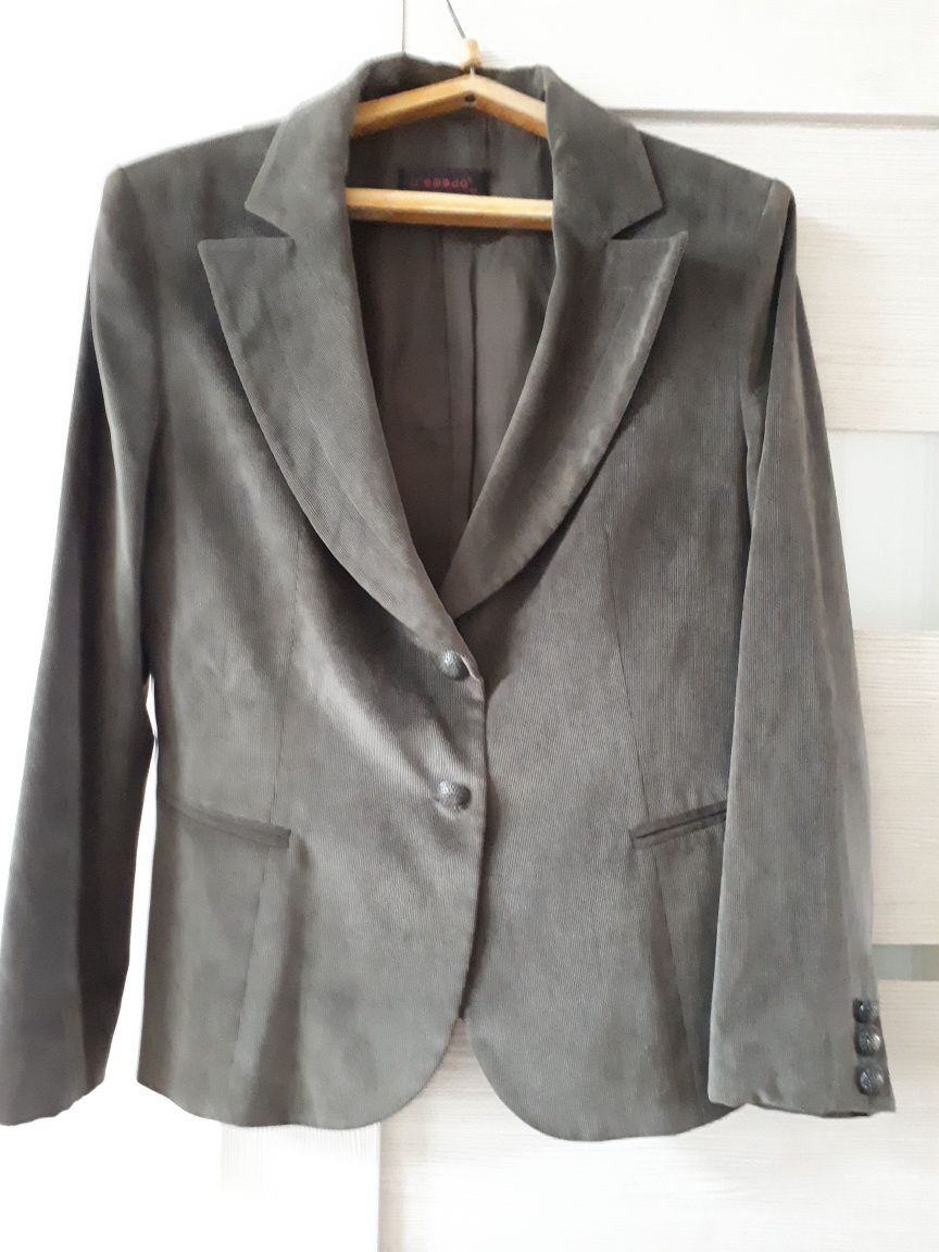 Продам женскую одежду, р.48-50