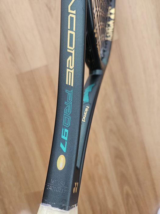 Prostock Yonex Ezone 98 Tour si VCore Pro 97 Stare excelenta! Maner 3