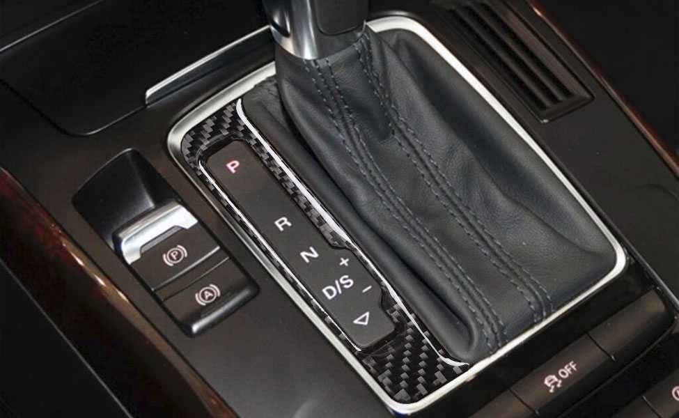 Ornament fibra carbon trepte schimbator viteze - Audi A4 (B8), A5, Q5