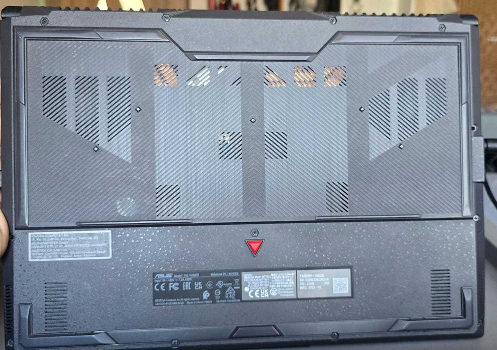 laptop asus Gaming TUF A15 6080HS 2050 ,16GB RAM , in garantie, Schimb