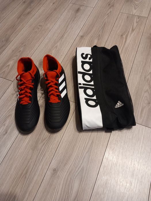 Vand Gete Fotbal Adidas Predator BB7747