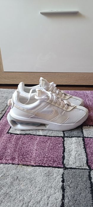 Nike Air Max Preday