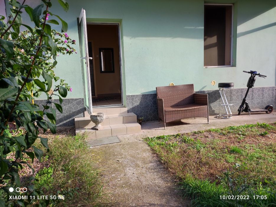 Casa la curte in Arad Centru-Intim