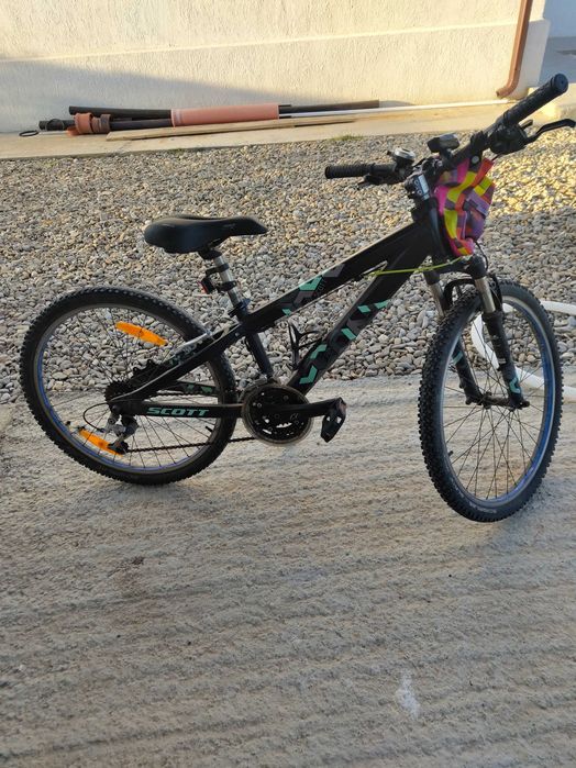Vând bicicleta copii Scott Junior 24