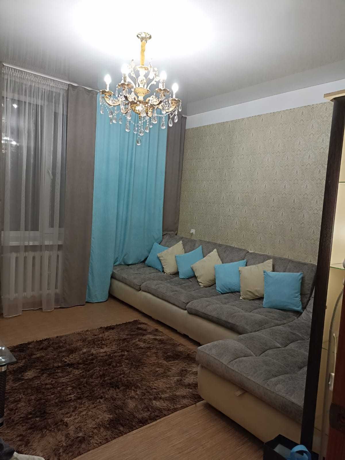 Продам 3-х комнатную квартиру, 63 квадратных метра, 3/4