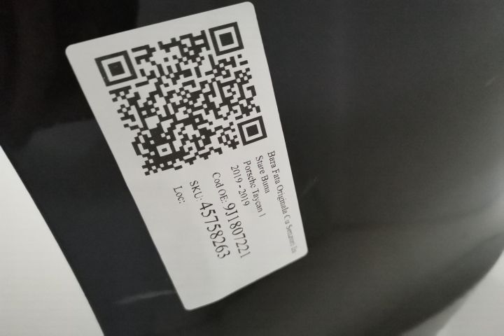 Bara Fata Originala Cu Senzori In Stare Buna Porsche  Taycan  1 [2019