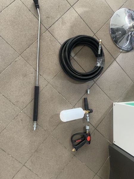 Sistem sablare umeda cu presiune spalatorie auto