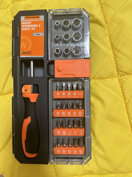 Тресчотка, отвертка, отверка, инструменти