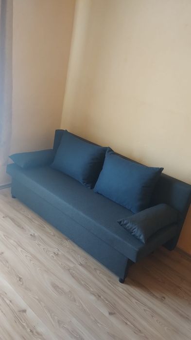 Canapea extensibilă Nouă