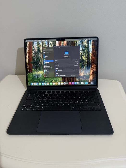 MacBook Air M2 ca nou
