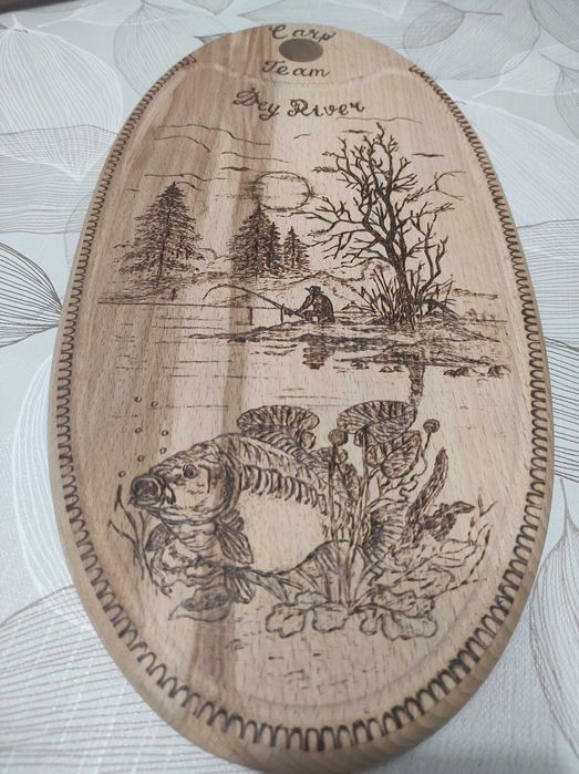 Пирография върху дъски за мезета