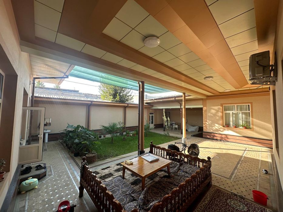 Zamonaviy tayyor yashashli uchaska