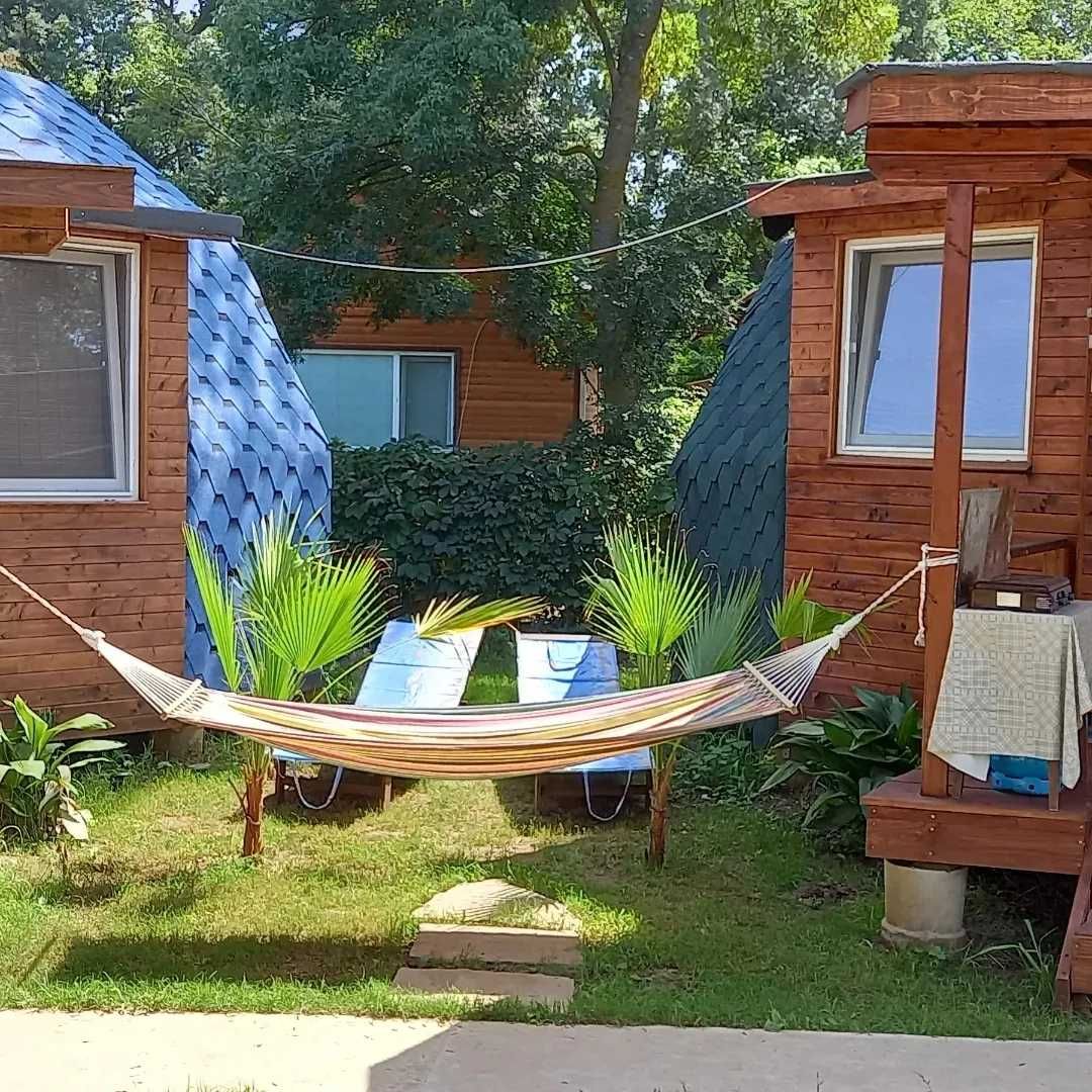 Куполни Бунгала Арапя