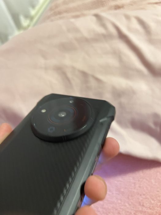 Telefon ihunt foarte bun