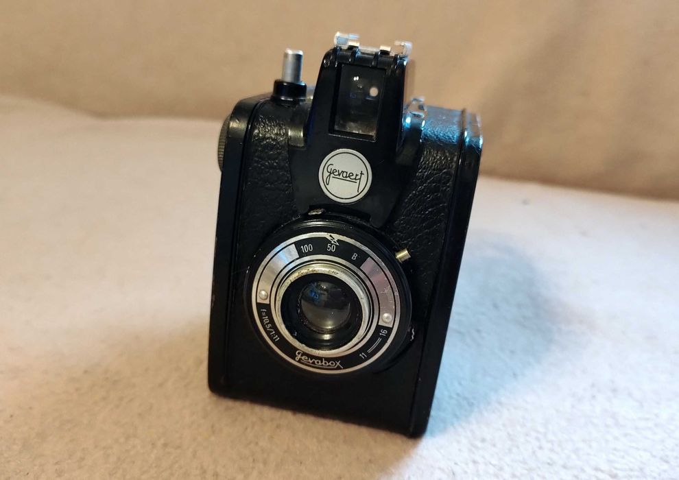 Aparat foto Gevaert Gevabox Germania 6×9 frames on 120 film anii 50