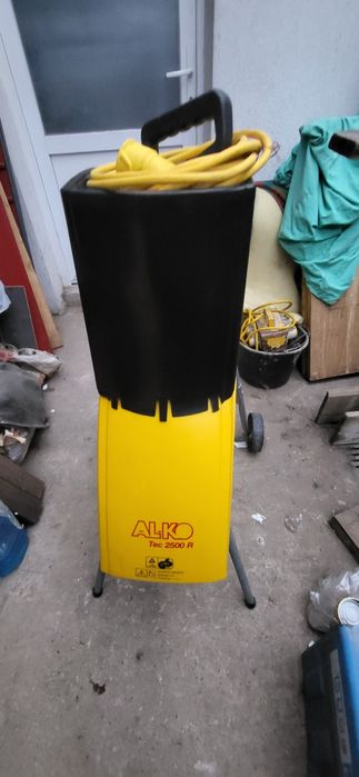 Tocator crengi Alko tech 2500 R