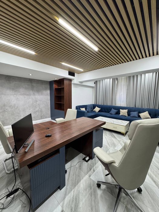 Нежилое помещение на Ц-4 215квм под новостройкой