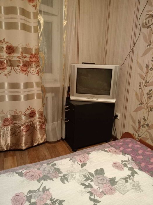 Продам телевизор LG