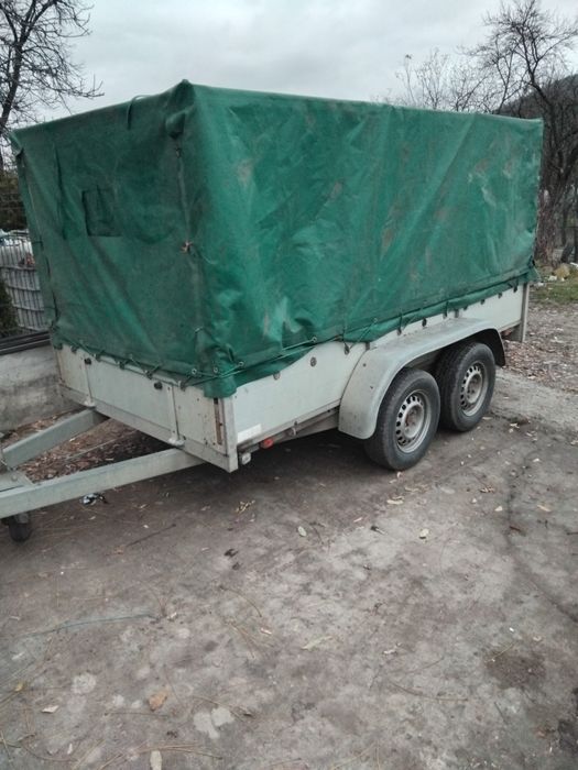 Remorca axa dubla 2000kg cu sistem de frânare  an fabricație 2006