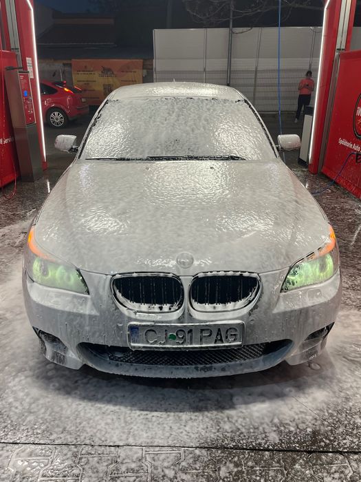 Vand Bmw 530xd an 2006 autoutilitara