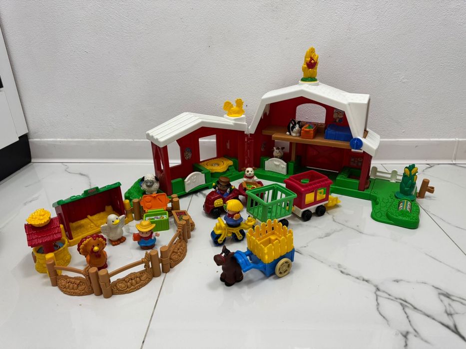 Ferma imensa Little people