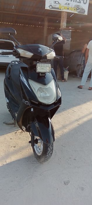 Skuter ABMEN BOR TOKLIGA KOTASIGA holatiga qarab 125 cc 100 kmga 2 5 l