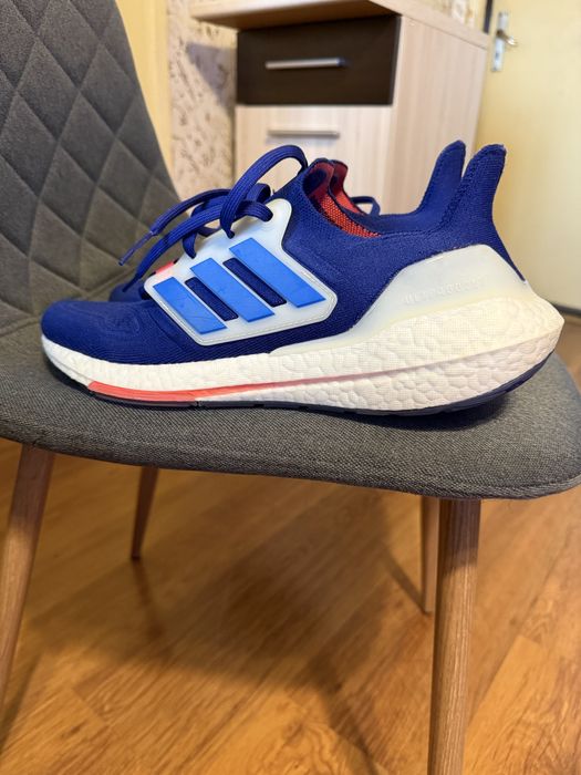 Adidas Ultra Boost light