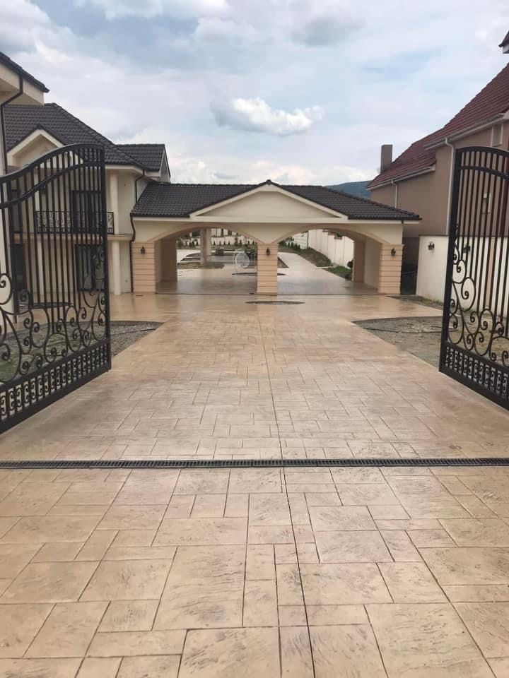 Pavaje si decorațiuni din beton amprentat ân toate zonele țări