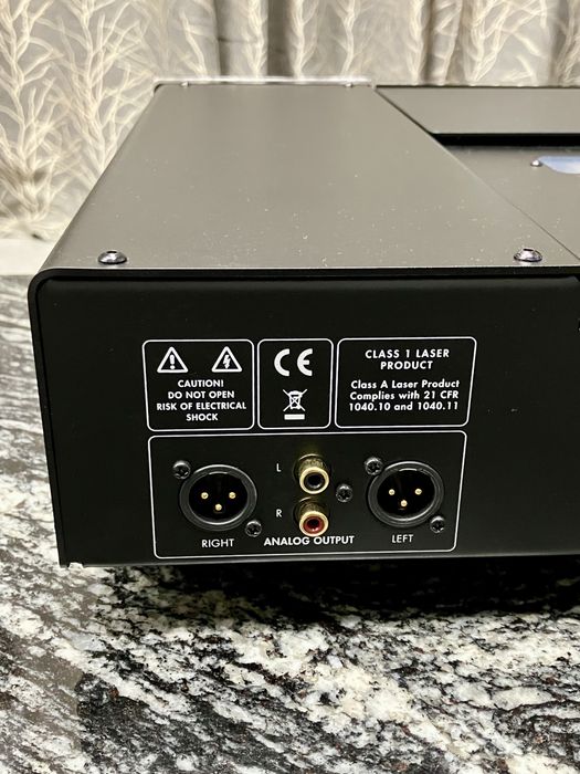 -% НАМАЛЕН! Еталонен CD плейър Electrocompaniet EMC 1 MKV Reference